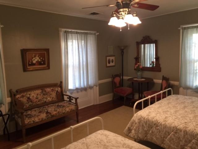 Willard Richards Inn Nauvoo エクステリア 写真